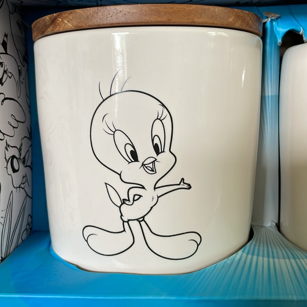 Rae Dunn Looney Tunes TWEETY BIRD Mug and Canister Set I TAUT I TAW A PUTTY TAT - Picture 2 of 5